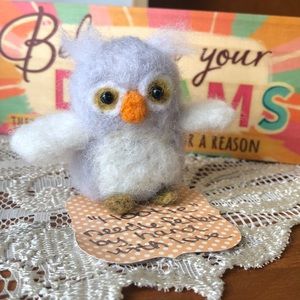 “Hootie”handmade Needle Felted owl collectable NWT